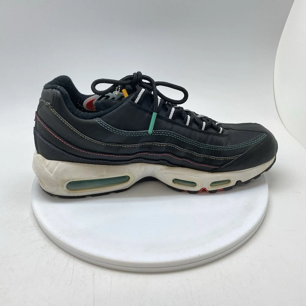 Nike Sneakers Mens 10.5 Air Max 95 Se Windbreaker Black AJ2018-023 Casual Shoes